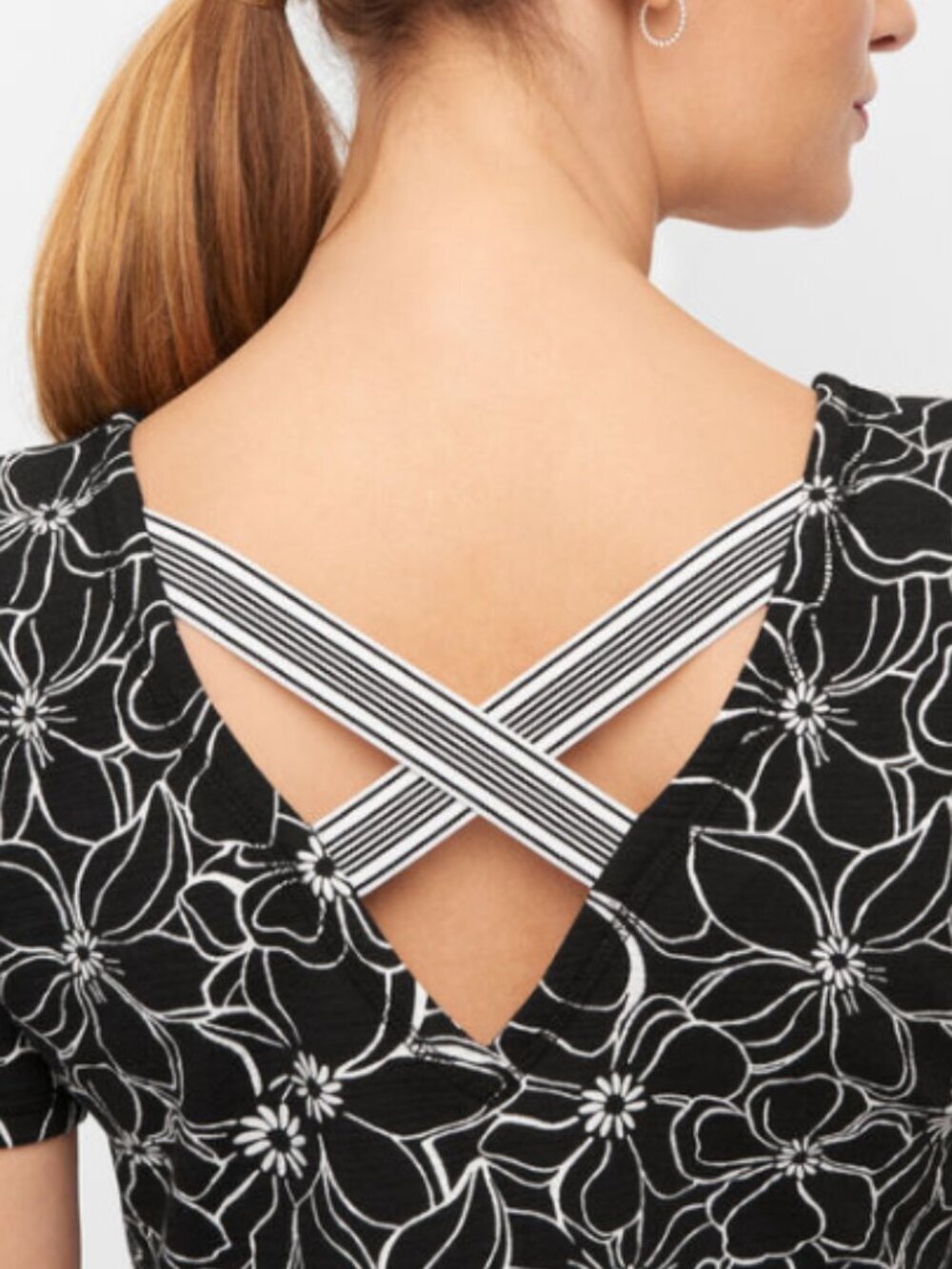 T by Talbots Cozy Crush Dress - Graphic Blooms - Picture 2 of 9